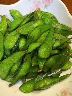 A picture of Boiled Edamame with Salt.