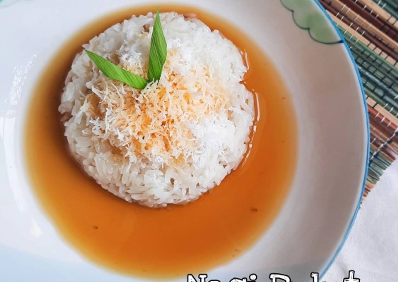 Resep Nasi Pulut Siram Gula Merah Khas Ambon, Bikin Ngiler