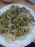 Pasta con carne y repollo riquísima 🍝