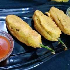 मिर्च की पकौड़ी (Mirch ki pakodi recipe in Hindi) রেসিপির প্রধান ছবি