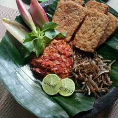 Tempe &Teri Goreng Sambel Kecombrang রেসিপির প্রধান ছবি