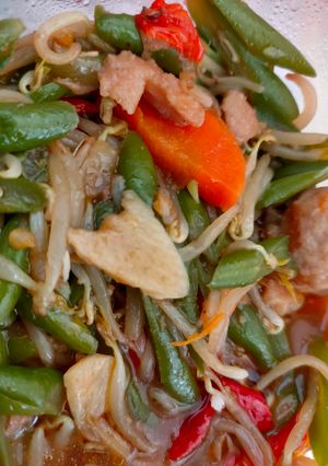 Foto resep Tumis buncis wortel toge bakso