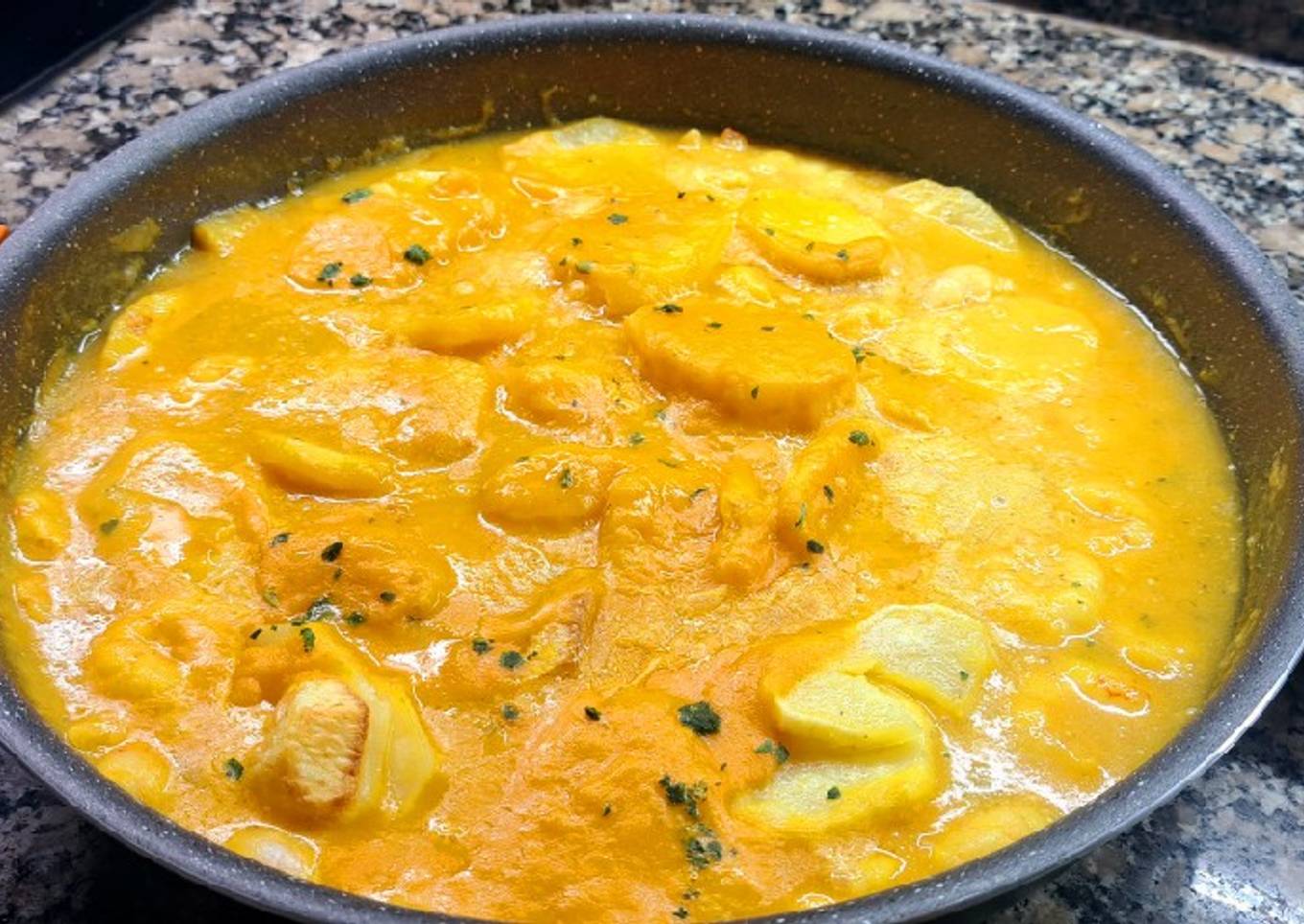 Merluza al cava en Taurus Trending Cooking