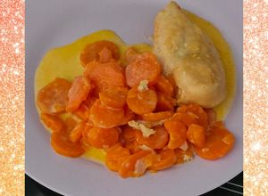 Une photo de Blancs de poulet carottes au cookeo