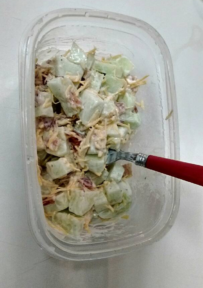 A picture of Cucumber salad.