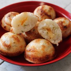 A picture of Cheesy Paniyaram.