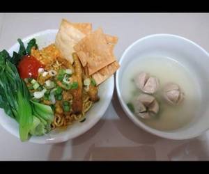 Resep Terbaik Mie Ayam Ceker Kuah Bakso Gurih Mantul Resep Terbaik Mie Ayam Ceker Kuah Bakso Gurih Mantul