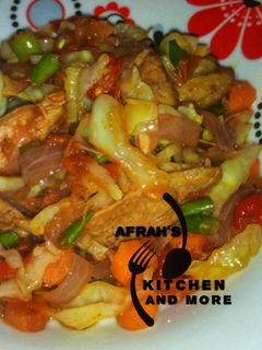 Miyar kayan lambu da kabeji ainihin hoton girkin