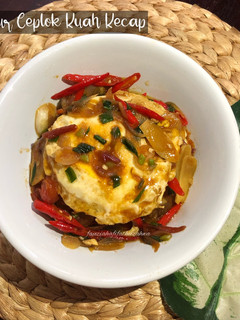 Foto resep 161. Telur Ceplok Kuah Kecap