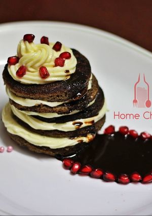 A picture of Honey choco pancakes.