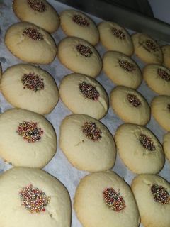 Una foto de Polvorones (The Family's Sweet Bakery)