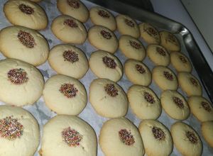 Una foto de Polvorones (The Family's Sweet Bakery)