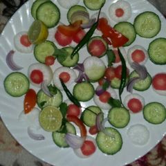 A picture of Regular salad.