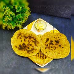 Peda poli / sweet Paratha A picture of Peda poli / sweet Paratha.