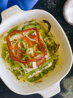 Una foto de Queso feta asado. Receta griega