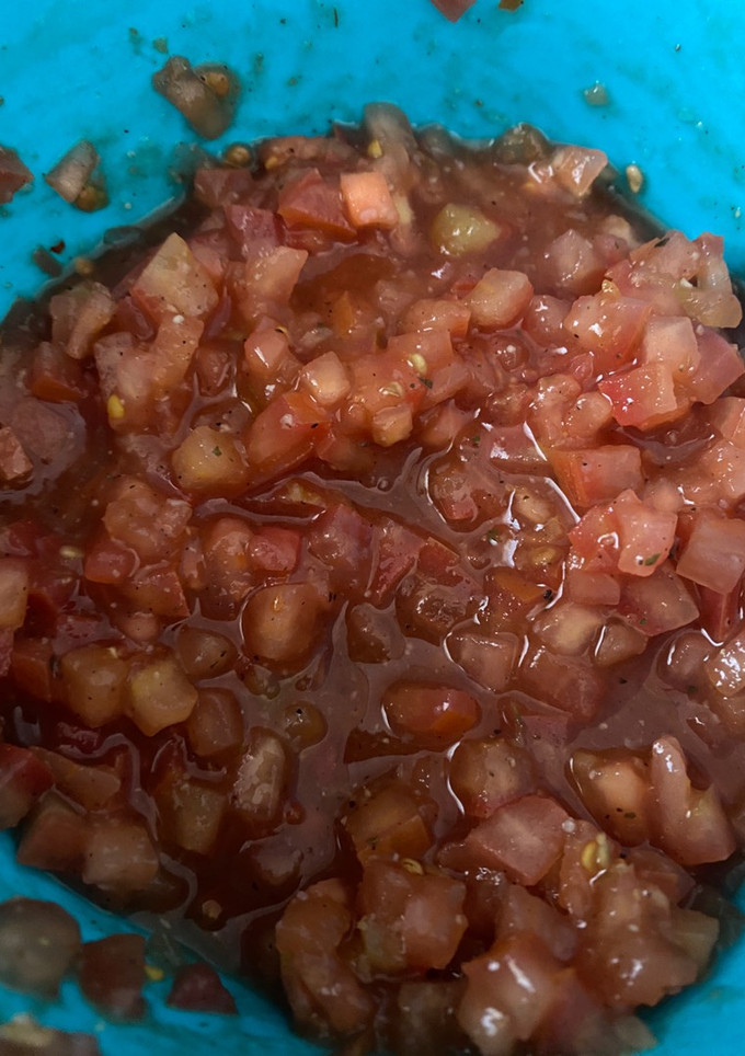 Una foto de Salsa de tomate y chiltepín