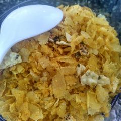 A picture of Papad pova namkin.