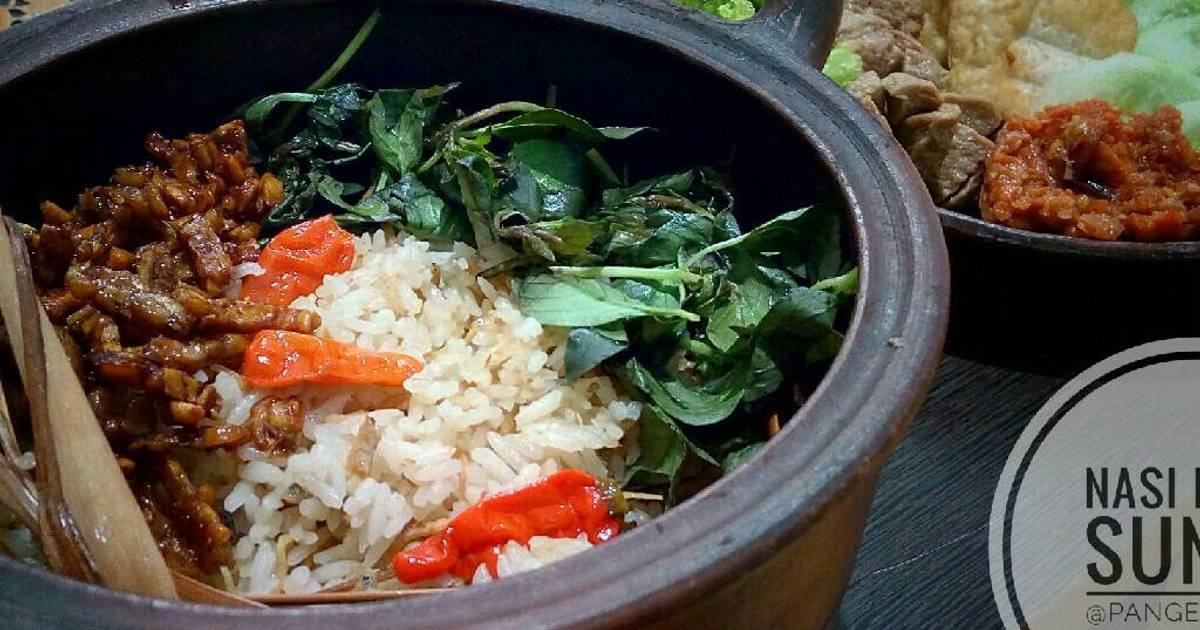 Resep Nasi Liwet Sunda simple dengan oleh puji Resep Nasi Liwet Sunda simple dengan oleh puji