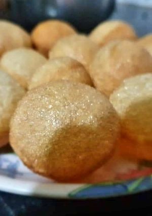रवा के गोलगप्पे (rava ke golgappe recipe in Hindi) रेसिपी मुख्य फोटो