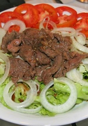 Hình của món Salad thịt bò.