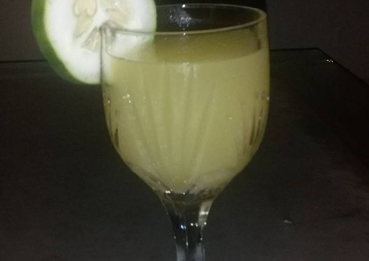Steps to Make Favorite Pineapple nd cucumber drink