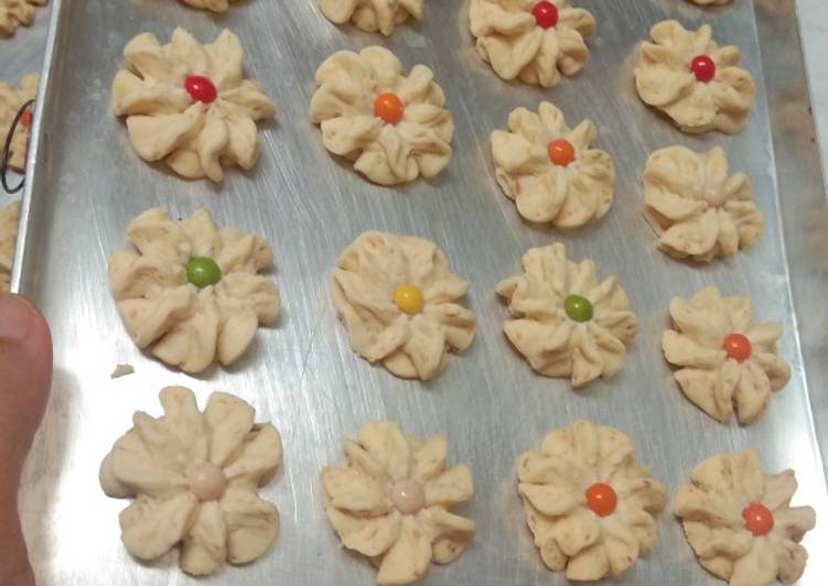 Kue kering sagu keju