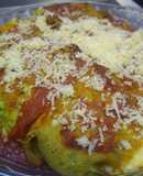 Crepes verdes relleno de jamón y queso