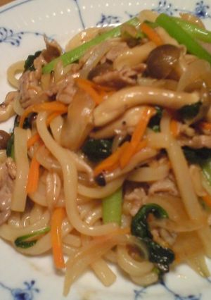 A picture of Yaki Udon with Oyster Sauce: Packed with Umami Flavor.