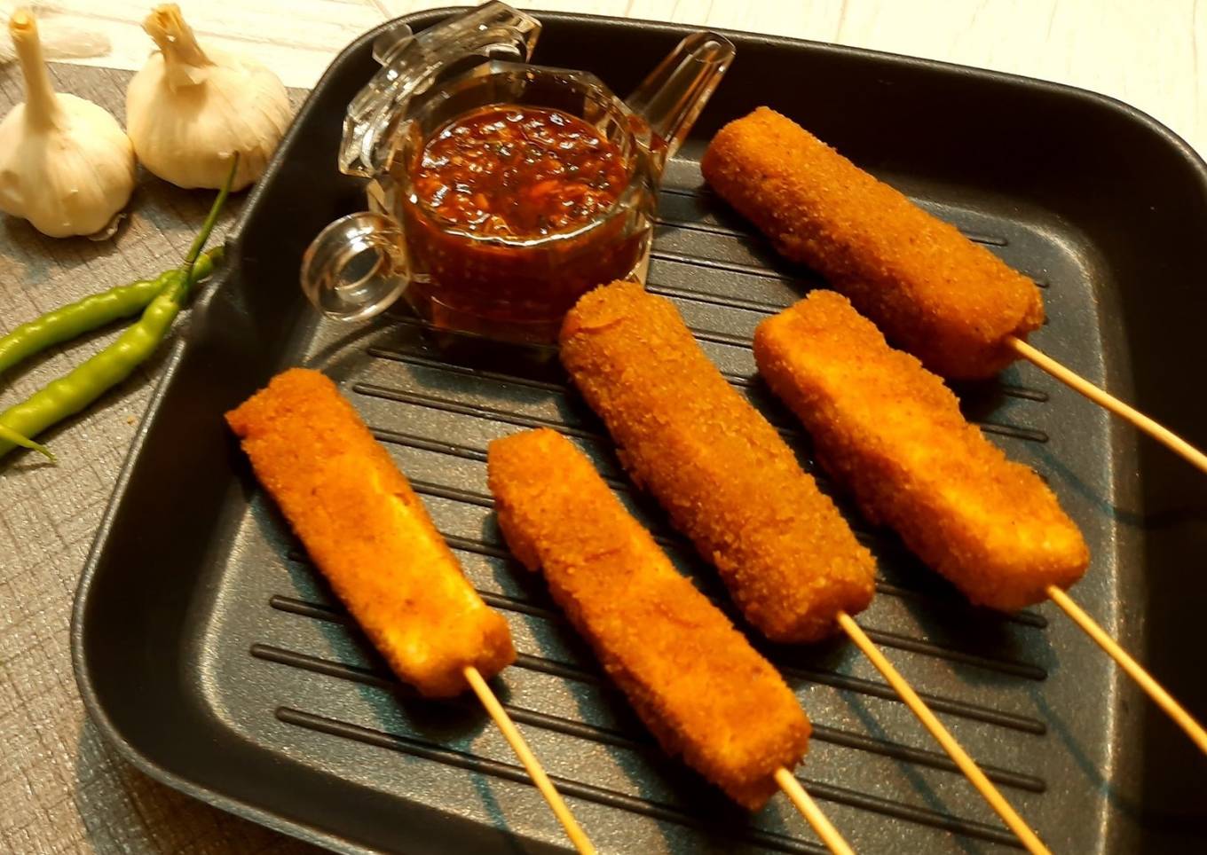 Crispy paneer sticks with sweet chilli garlic sauce