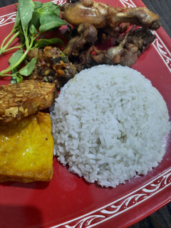 Foto resep Nasi uduk rice cooker