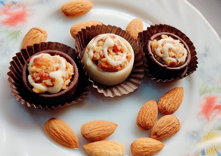 Recipe of Quick Almond bites