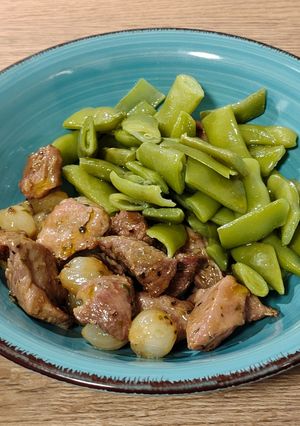 A picture of Turkey Skillet with Pickled Onions in Vermouth Reduction.