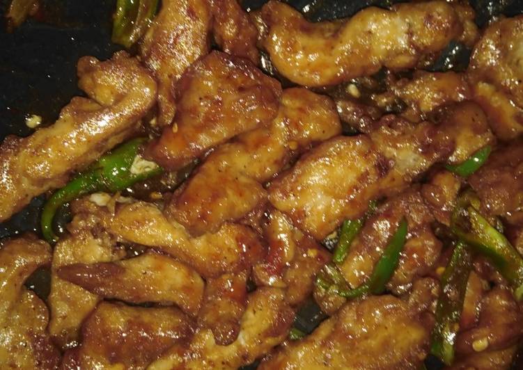 Dry chicken chilli