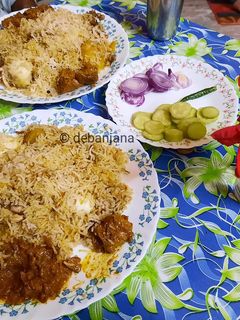 কলকাতা স্টাইল এগ চিকেন দম বিরিয়ানি (Kolkata Style dum Biryani recipe in Bengali) রেসিপির প্রধান ছবি