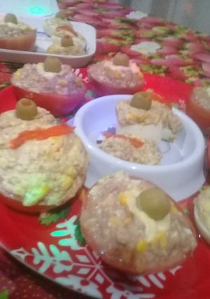 Una foto de Tomates rellenos