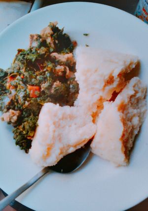 A picture of Kunde - cowpea leaves with meat and spinach.