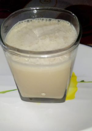 क्रीमी कोल्ड कॉफी (creamy cold coffee recipe in Hindi) रेसिपी मुख्य फोटो
