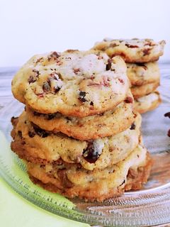 Une photo de Big cookies aux cranberries et chocolat au lait