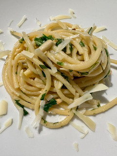 A picture of Buttery Lemon Pasta with Almonds and Arugula.