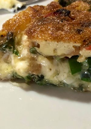 Una foto de Tortilla de papa y algo más