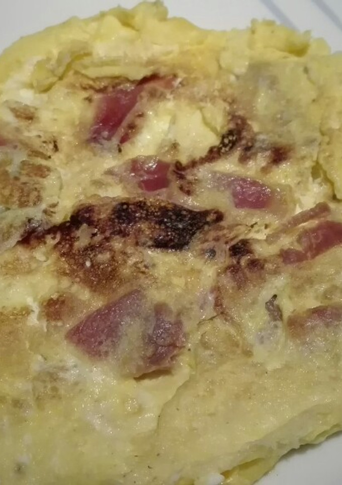 Una foto de 600. Tortilla de jamón serrano Alex