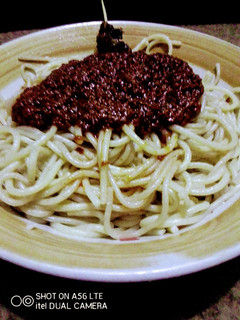 A picture of Stifried Garlic Spaghetti and Mayonnaise Stew.