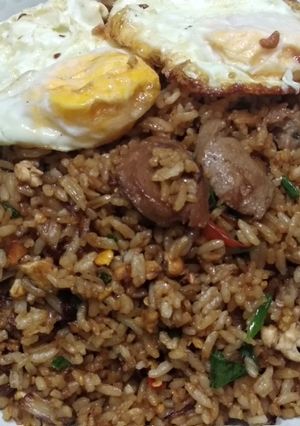 Foto resep Nasi goreng bakso telur bumbu iris