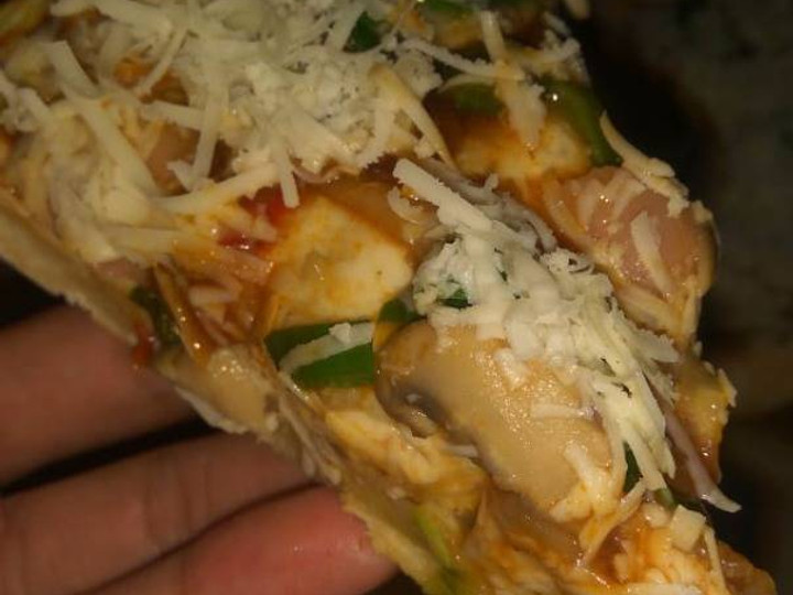 Resep Pizza rumahan simpel yang Bikin Ngiler