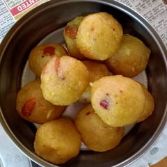 A picture of Yummy laddu😛.