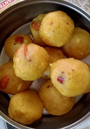 A picture of Yummy laddu😛.