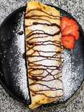 Panqueques con crema chantilly y frutas 🍓🥞