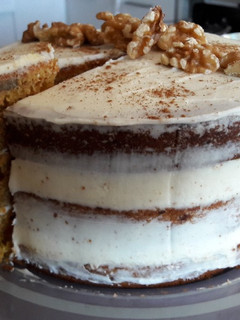 Una foto de Nude Cake de zanahoria y nueces