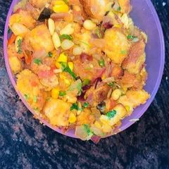 A picture of Aloo chat.