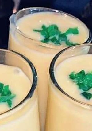 A picture of Mango shake.